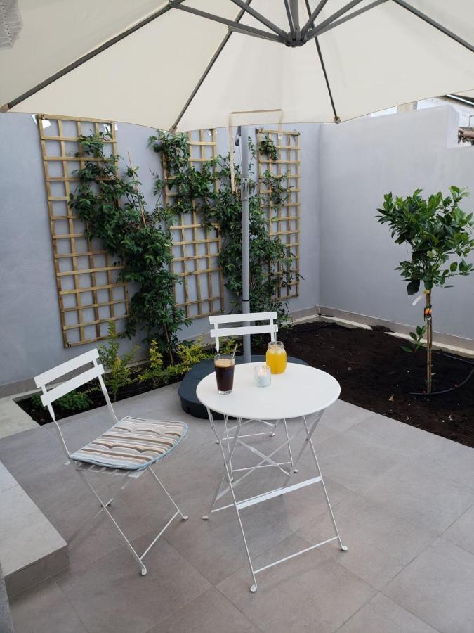 Modern & Cozy Studio W/ Backyard Near City Center Limassol Exterior photo